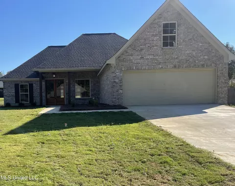 114 Cedar Creek Dr, Flora, MS 39071