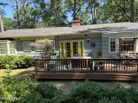 Exterior - 1415 Robert Dr, Jackson, MS 39211 photo 6 of 6