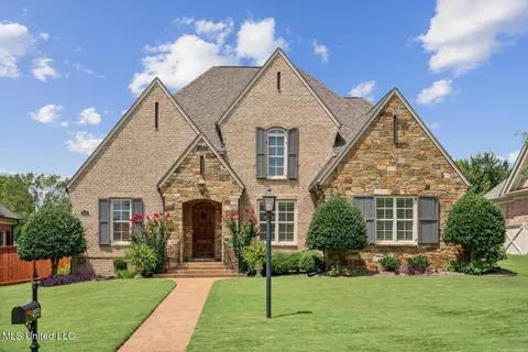 4855 W Delbridge Ct, Olive Branch, MS 38654