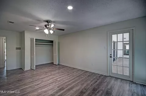 Other - 215 Edinburgh Ct, Brandon, MS 39047 photo 11 of 15