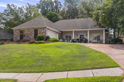 108 Annandale Pkwy, Madison, MS 39110