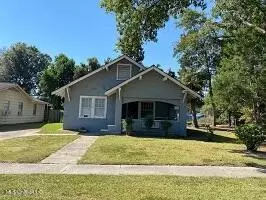 230 Oakhurst Ave, Clarksdale, MS 38614