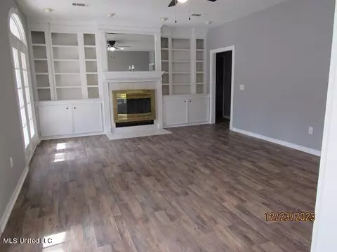 Living - 1222 E Flowers Rd, Terry, MS 39170 photo 1 of 3