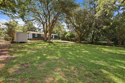 111 W Lakeview Dr, Clinton, MS 39056 photo 25