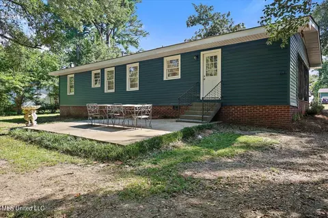 111 W Lakeview Dr, Clinton, MS 39056 photo 22