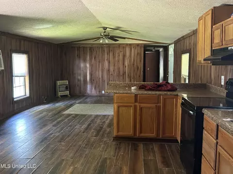 888 Highway 35, Holcomb, MS 38940 photo 8