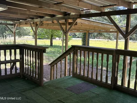 888 Highway 35, Holcomb, MS 38940 photo 3