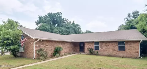 3321 14th St, Gulfport, MS 39501