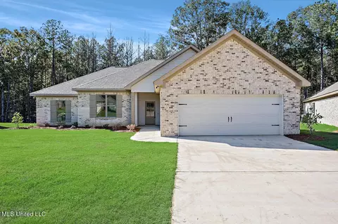 731 Magnolia Point Cir, Pearl, MS 39208