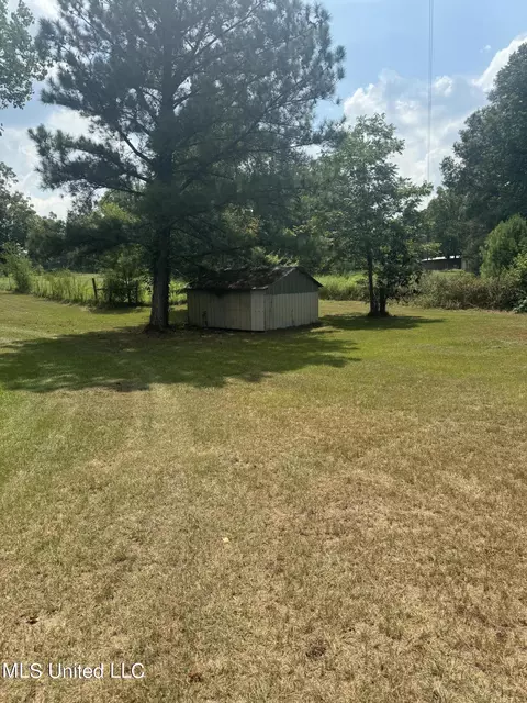 Exterior - 1879 Flowers Rd, Terry, MS 39170 photo 4 of 7