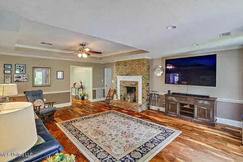 500 Treeline Dr, Brandon, MS 39042 photo 8