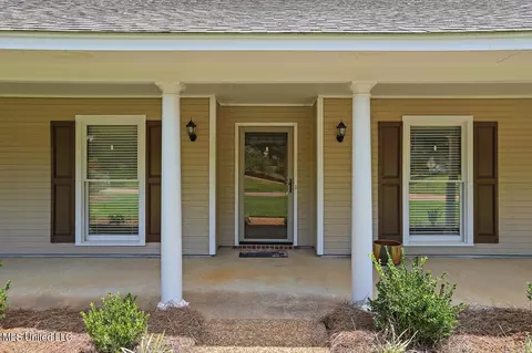 500 Treeline Dr, Brandon, MS 39042 photo 5
