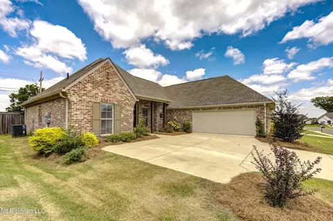 233 Dunbar Trl, Canton, MS 39046 photo 4