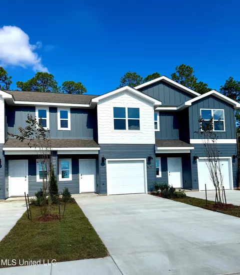 7841 Reagan Ct, Ocean Springs, MS 39564