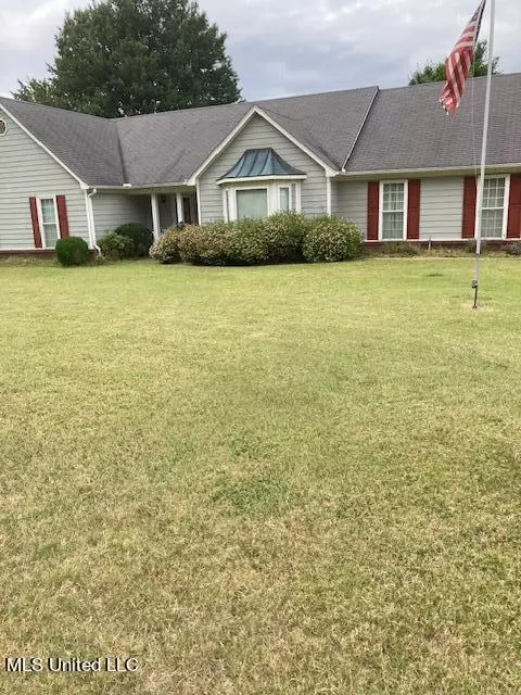 3424 Windermere Rd, Nesbit, MS 38651