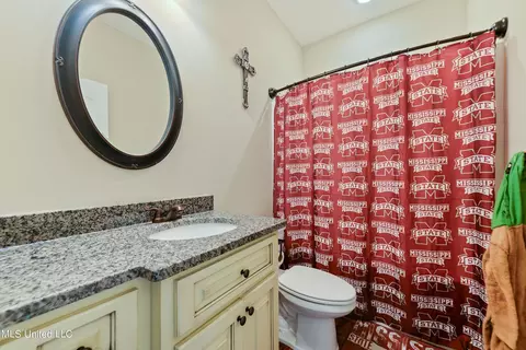 Bath - 10 Ozark Pl, Perkinston, MS 39573 photo 2 of 2