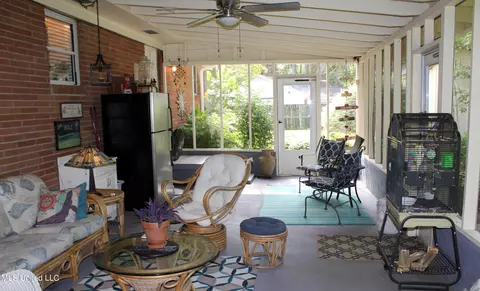 Exterior - 9549 Stuart St, Olive Branch, MS 38654 photo 3 of 12
