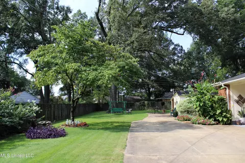 Exterior - 9549 Stuart St, Olive Branch, MS 38654 photo 12 of 12