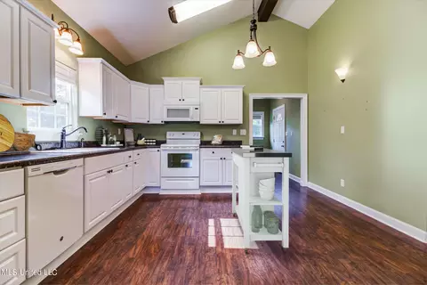 Kitchen - 106 Pete Pitts Rd, Lucedale, MS 39452 photo 1 of 4