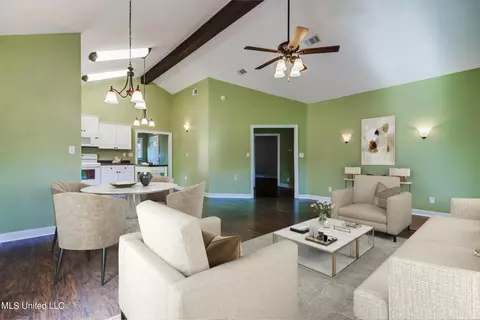 Living - 106 Pete Pitts Rd, Lucedale, MS 39452 photo 3 of 3