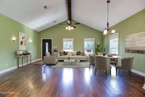 Living - 106 Pete Pitts Rd, Lucedale, MS 39452 photo 2 of 3