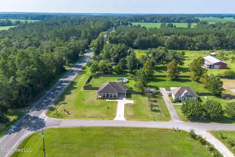 View/Area - 106 Pete Pitts Rd, Lucedale, MS 39452 photo 3 of 4