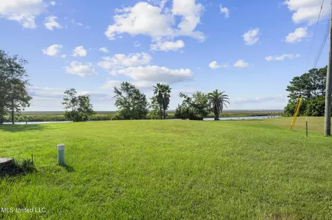 2452 Iki Pl, Diamondhead, MS 39525 photo 11