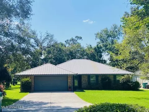 6934 Hilo Way, Diamondhead, MS 39525