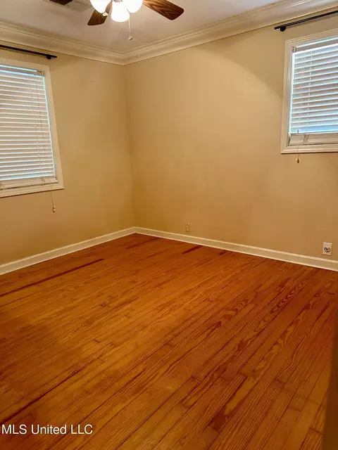 Bedroom - 10935 Loch Venarcher Cv, Hernando, MS 38632 photo 1 of 2