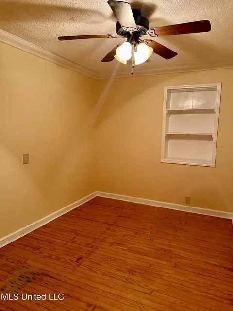 Bedroom - 10935 Loch Venarcher Cv, Hernando, MS 38632 photo 2 of 2