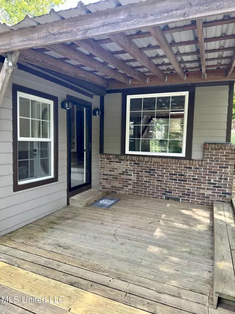 Exterior - 10935 Loch Venarcher Cv, Hernando, MS 38632 photo 11 of 12