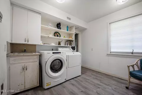 Other - 4926 Robinson Rd, Jackson, MS 39204 photo 7 of 13