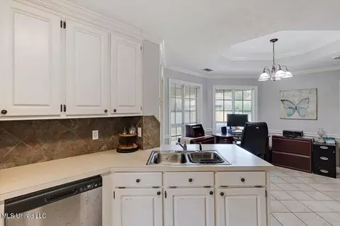 25 Estates Dr, Flowood, MS 39232 photo 12