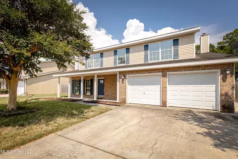 2907 Katy Ln, Ocean Springs, MS 39564