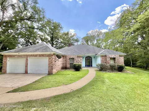 2074 Lake Copiah Rd, Crystal Springs, MS 39059
