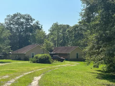 20362 Hill Top Rd, Saucier, MS 39574 photo 4