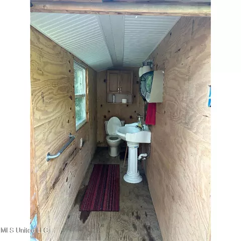 20362 Hill Top Rd, Saucier, MS 39574 photo 17