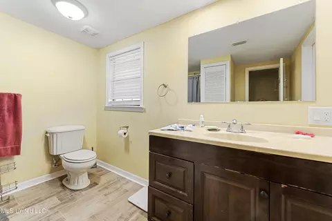 Bath - 168 Goff Rd, Lucedale, MS 39452 photo 2 of 2