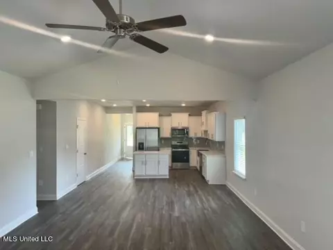 87121 Highpoint Dr, Diamondhead, MS 39525 photo 10