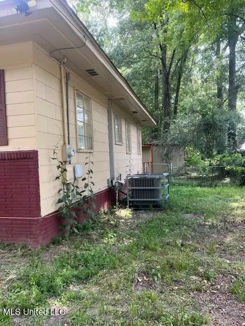 515 Meadowbrook Rd, Jackson, MS 39206 photo 7