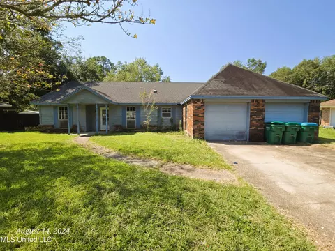 11510 Christian Pl, Gulfport, MS 39503