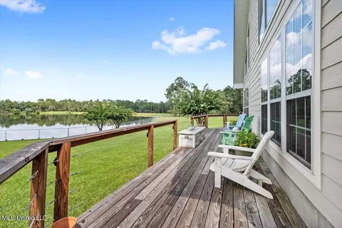Exterior - 20120 Park Ct, Saucier, MS 39574 photo 9 of 11