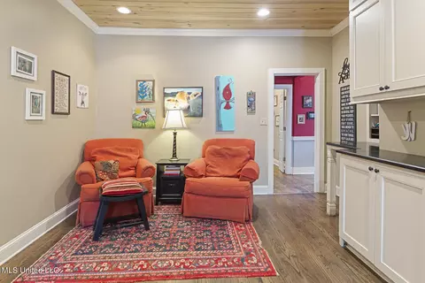 Other - 4025 Oakridge Dr, Jackson, MS 39216 photo 2 of 5