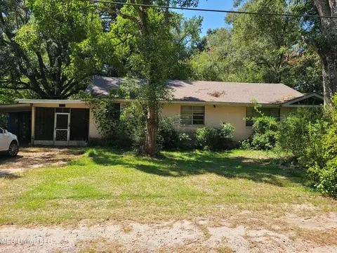 112 Dolph Thigpen Rd, Picayune, MS 39466