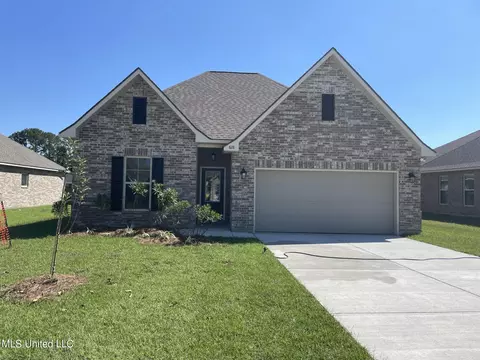 828 Leeward Dr, Biloxi, MS 39532