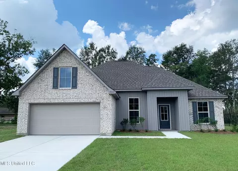 10060 Patrick Dr, Gulfport, MS 39503