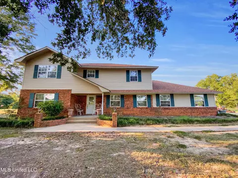 112 Gordy Cir, Forest, MS 39074