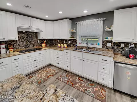 Kitchen - 112 Gordy Cir, Forest, MS 39074 photo 2 of 4