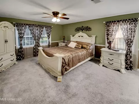 Bedroom - 112 Gordy Cir, Forest, MS 39074 photo 3 of 5