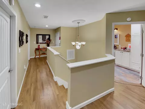 Entry Way - 112 Gordy Cir, Forest, MS 39074 photo 3 of 4